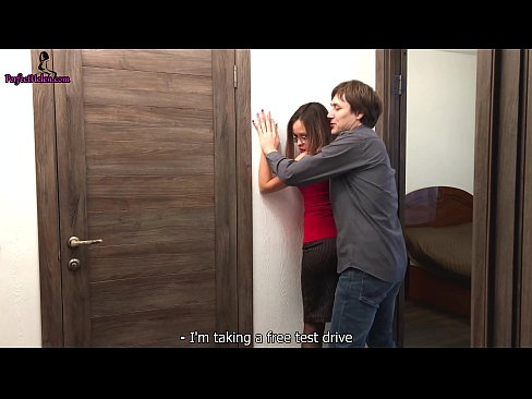 ❤️ Sexy Realtor sensually jerks his pussy and fucks while selling his apartment - Krempai ❤ ❌